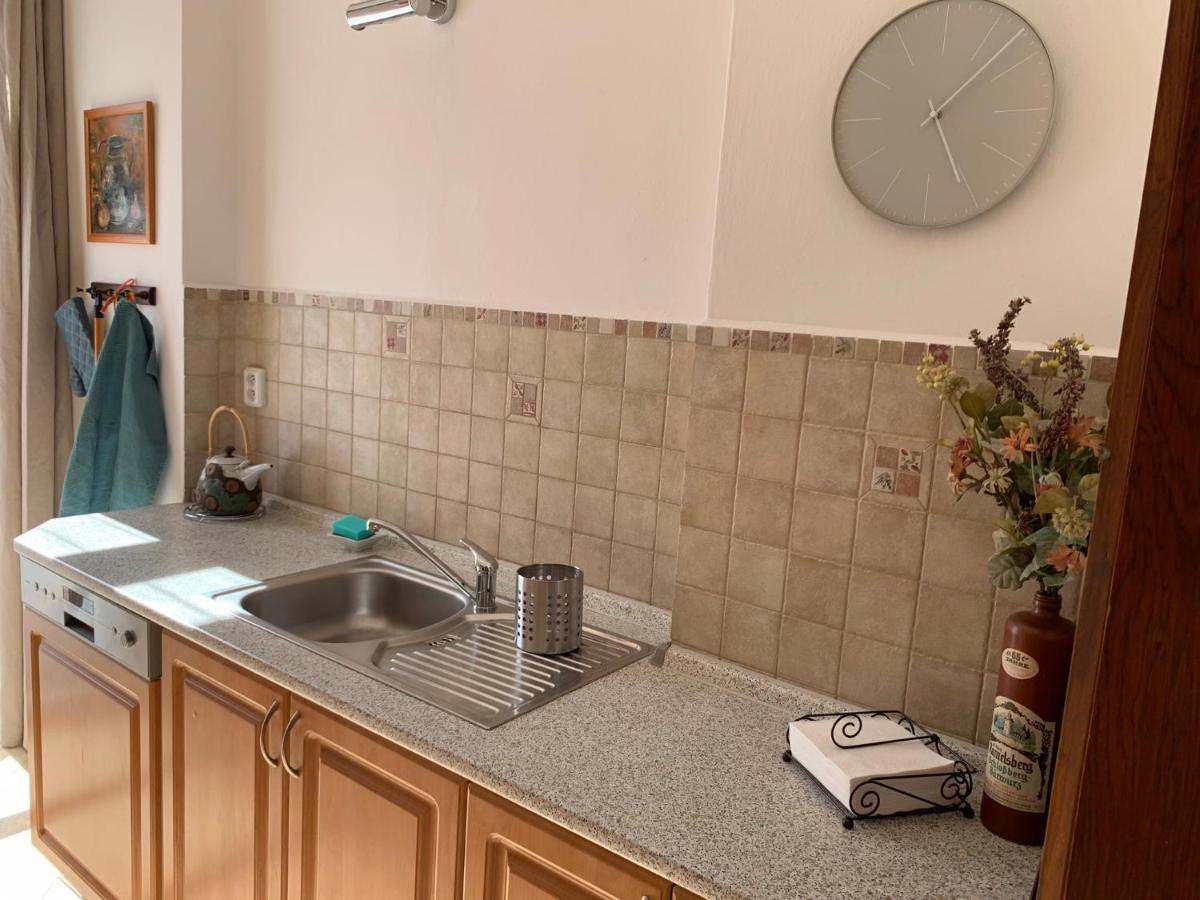 Apartments Dlouha 93 Cesky Krumlov Luaran gambar